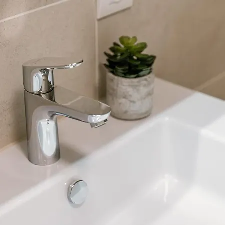 Huswell - Bright In Sky Garden With Terrace Feriehus