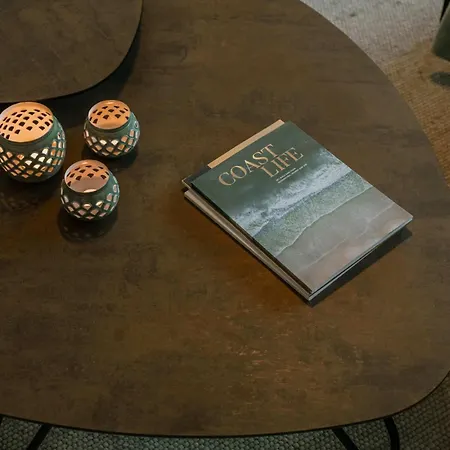 Feriehus Huswell - Bright In Sky Garden With Terrace