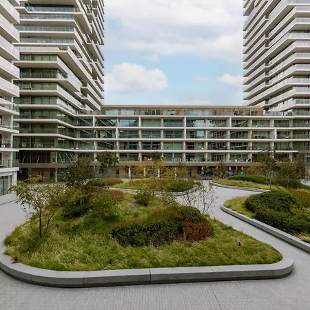 Huswell - Bright In Sky Garden With Terrace *