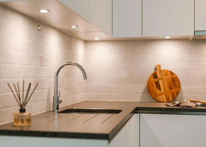 Huswell - Bright In Sky Garden With Terrace بيت للعطل *