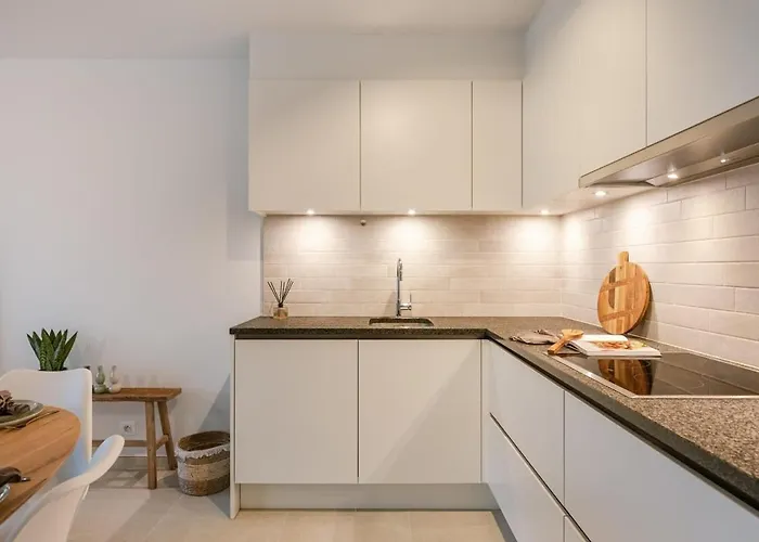 Huswell - Bright In Sky Garden With Terrace * أوستيند