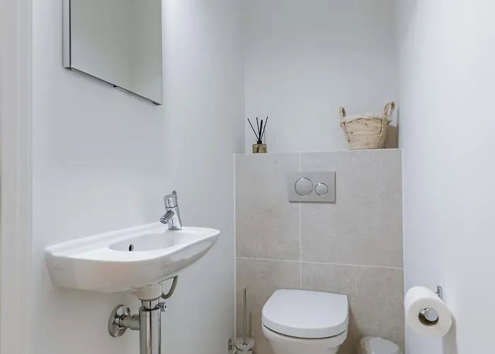 Huswell - Bright In Sky Garden With Terrace *