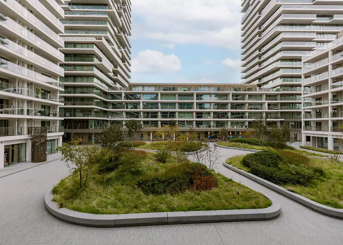 Huswell - Bright In Sky Garden With Terrace *